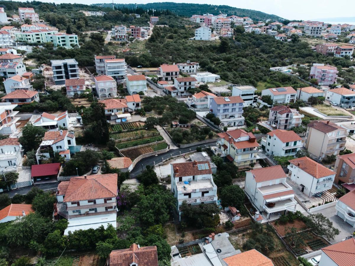 טרוגיר Studio-Appartements Emwey מראה חיצוני תמונה