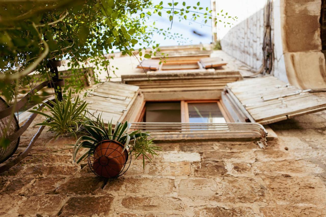 טרוגיר Studio-Appartements Emwey מראה חיצוני תמונה